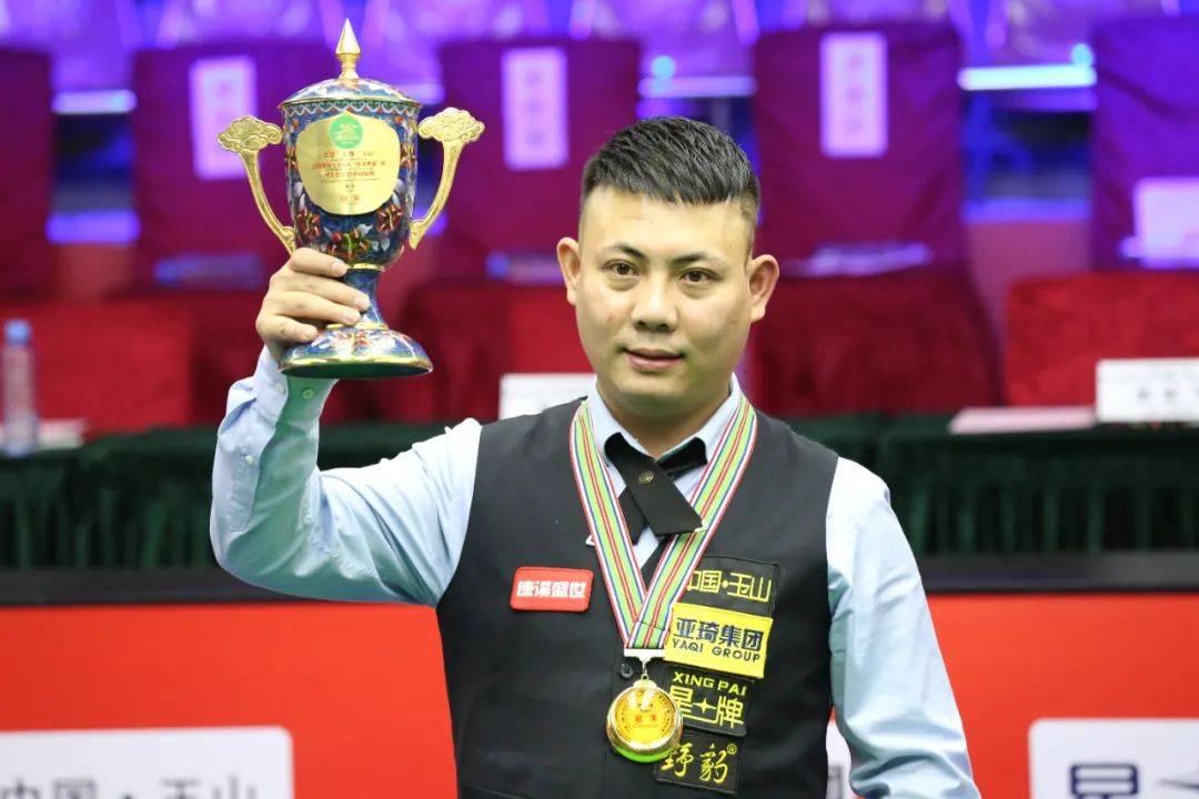 性网坛的重 性网坛的重